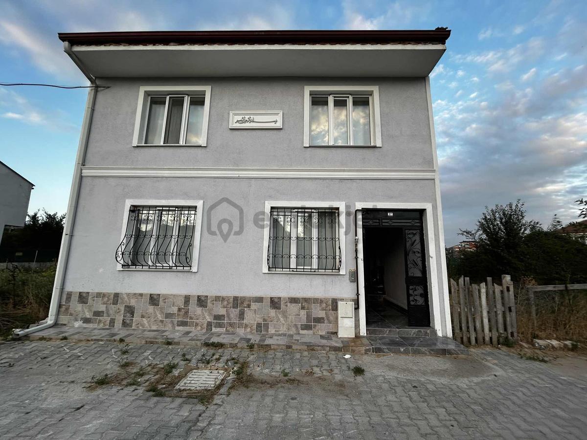 Yoncalıda 2.5 Kat'lı, Doğalgazlı, Bahçeli Villa - 22