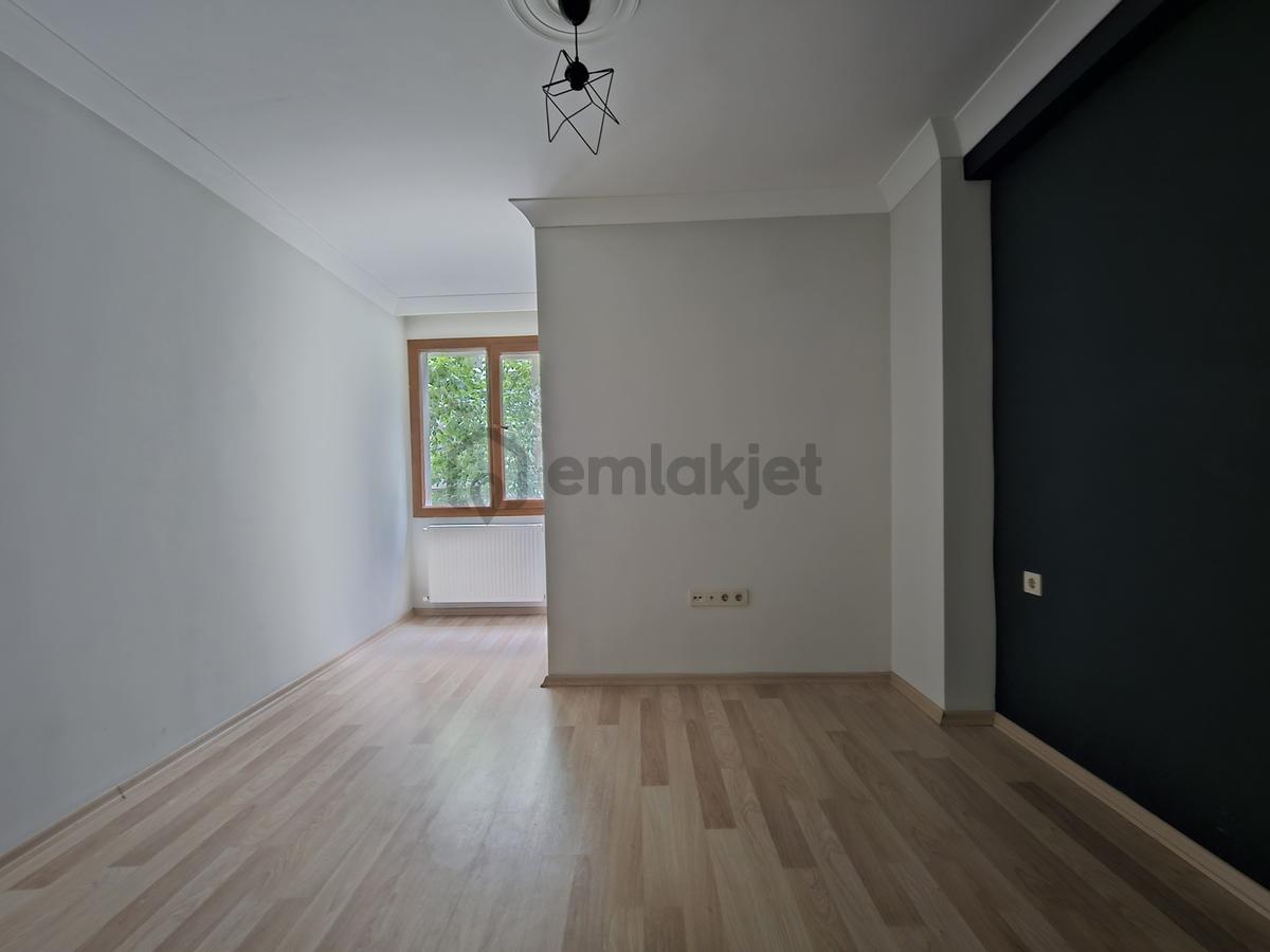 Alper Alkan'dan İlkbal Cad. Boş Arakat Balkonlu 2+1 Daire - 24