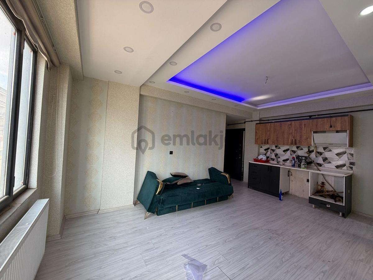 Seyrantepe De Merkezi Konumda Satılık 1+1 Daire - 2