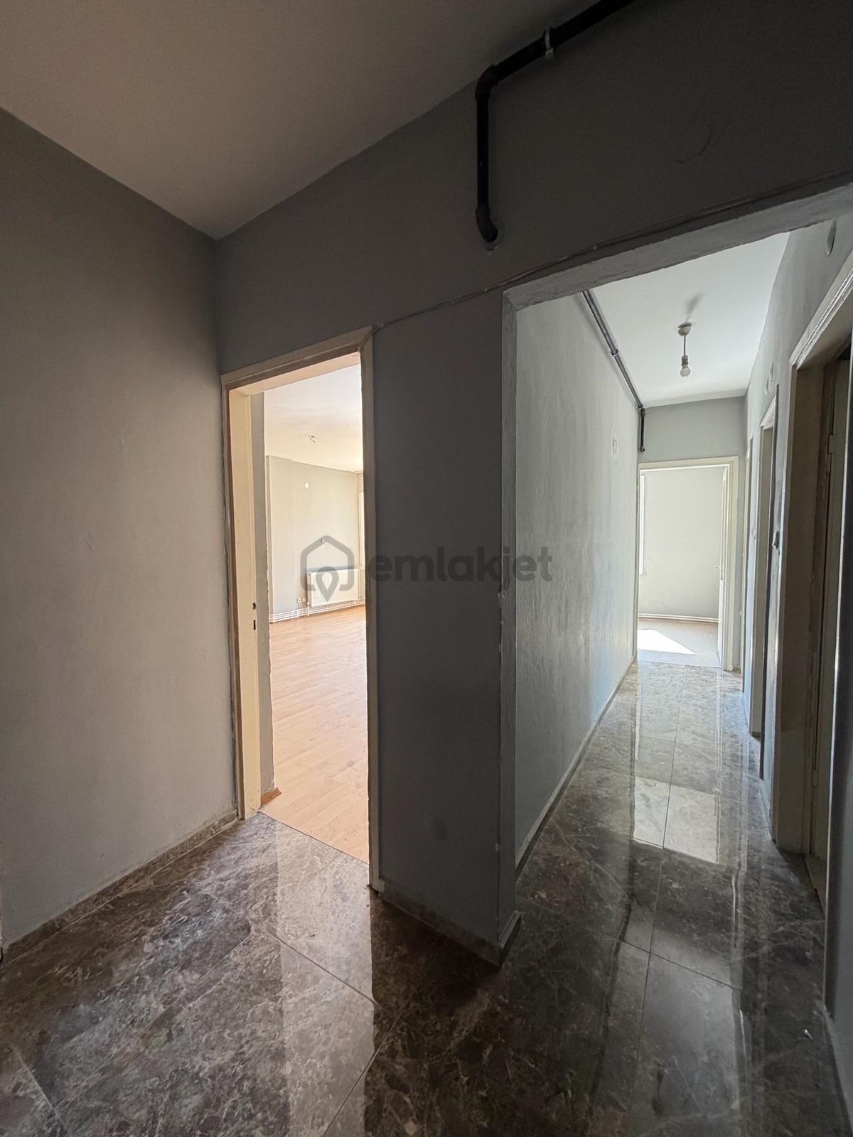 Güzelyalı'da Satılık 3+1 Daire | 100m² | Balkonlu | - 8
