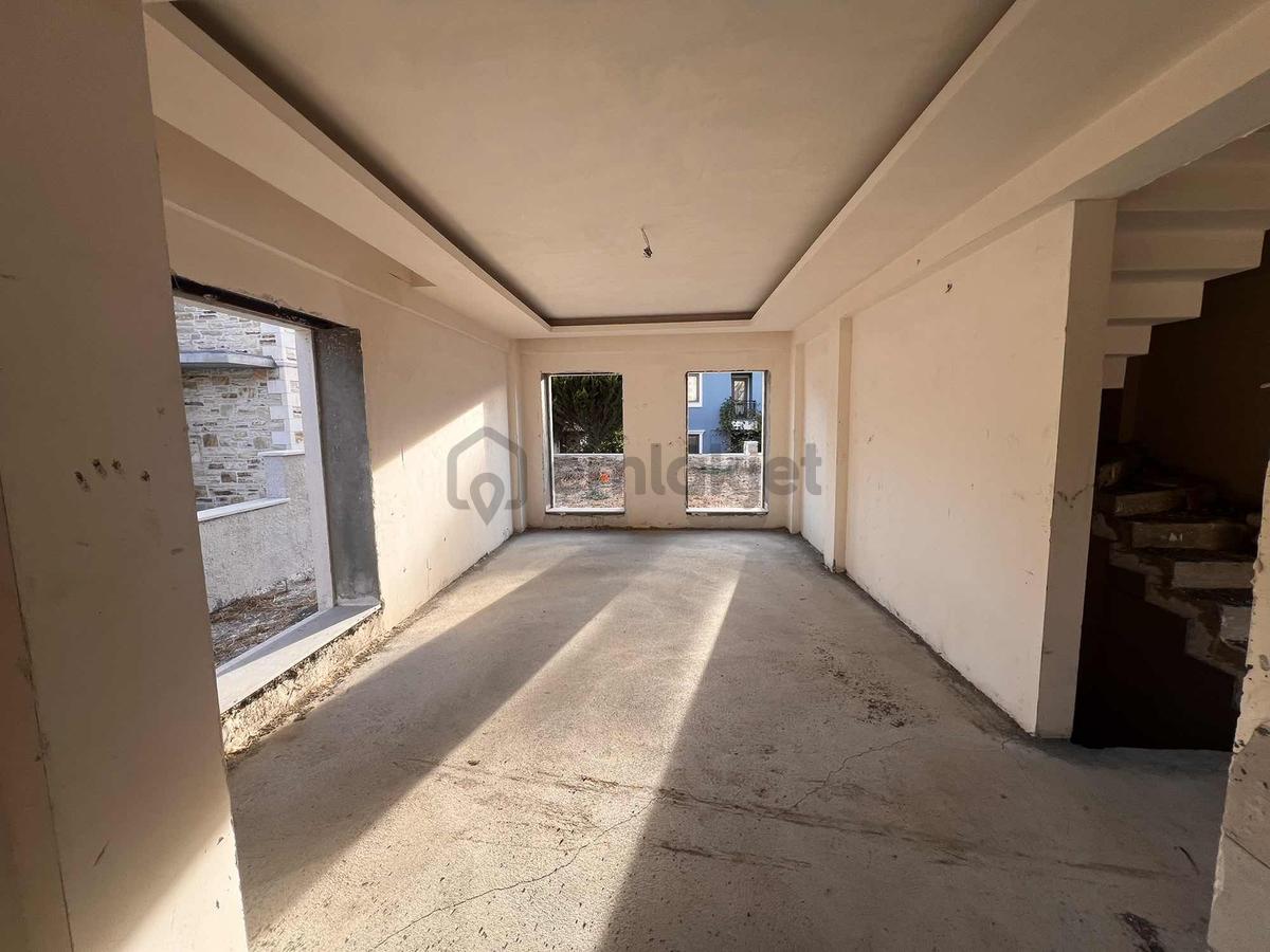 Foçada Denize Yakın 150 M² 4+1 Taş Villalar - 11