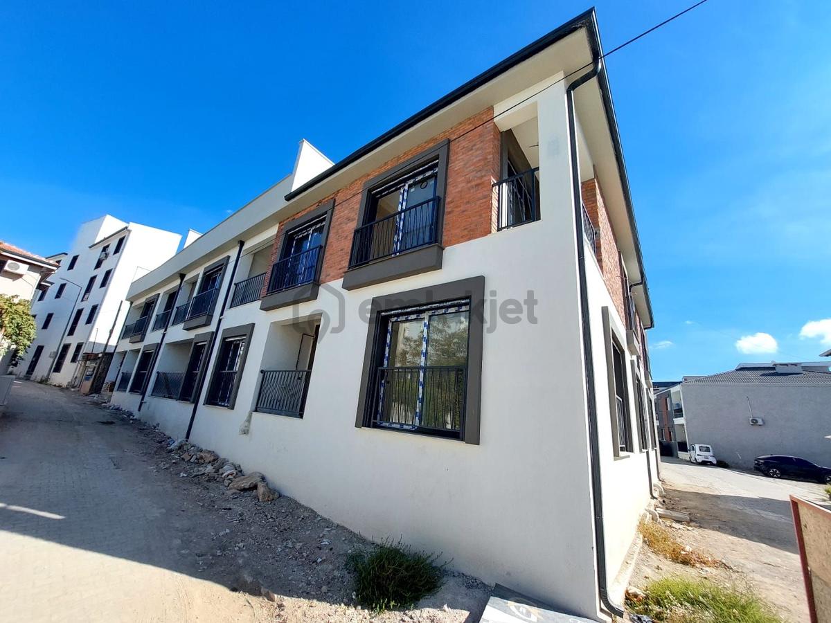 İzmir Seferihisar Merkeze De Satılık Daire 1+1