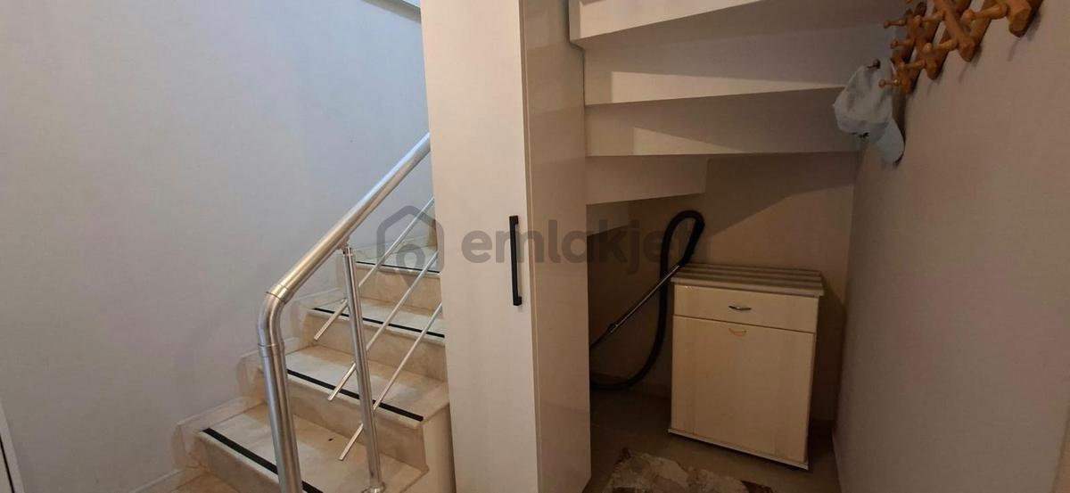 Asies Global'den Şehrin Elit Caddesinde Satılık 4+1 Çatı Dublex. - 24