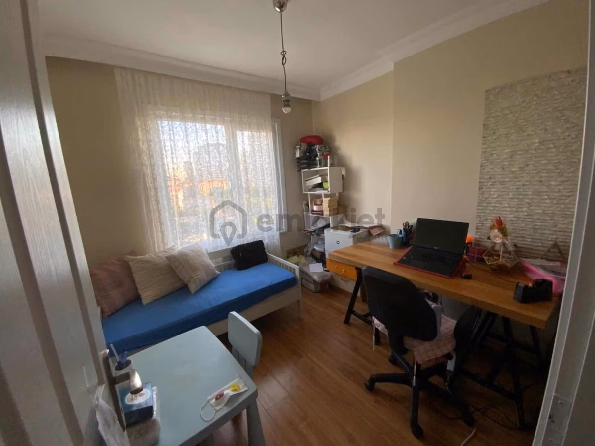 Finansman'dan..bahçeşehir'de..otoparklı.bakımlı.geniş 4+1 Daire - 20