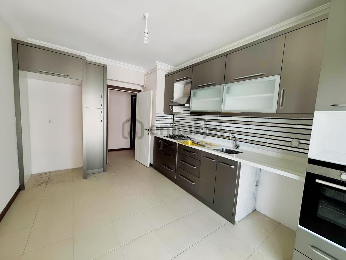 Dr Baridastan Ultra Lüks Kiralık Metro Saba'da - 3