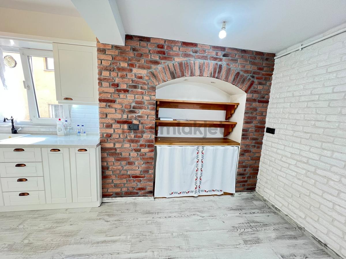 Beyoğlu Keçecipiri Kiralık 2+1 Özel Tasarım Daire - 19