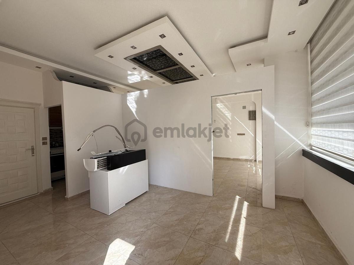 Gelişim Hastanesı Civarı Satılık Dükkan - 6
