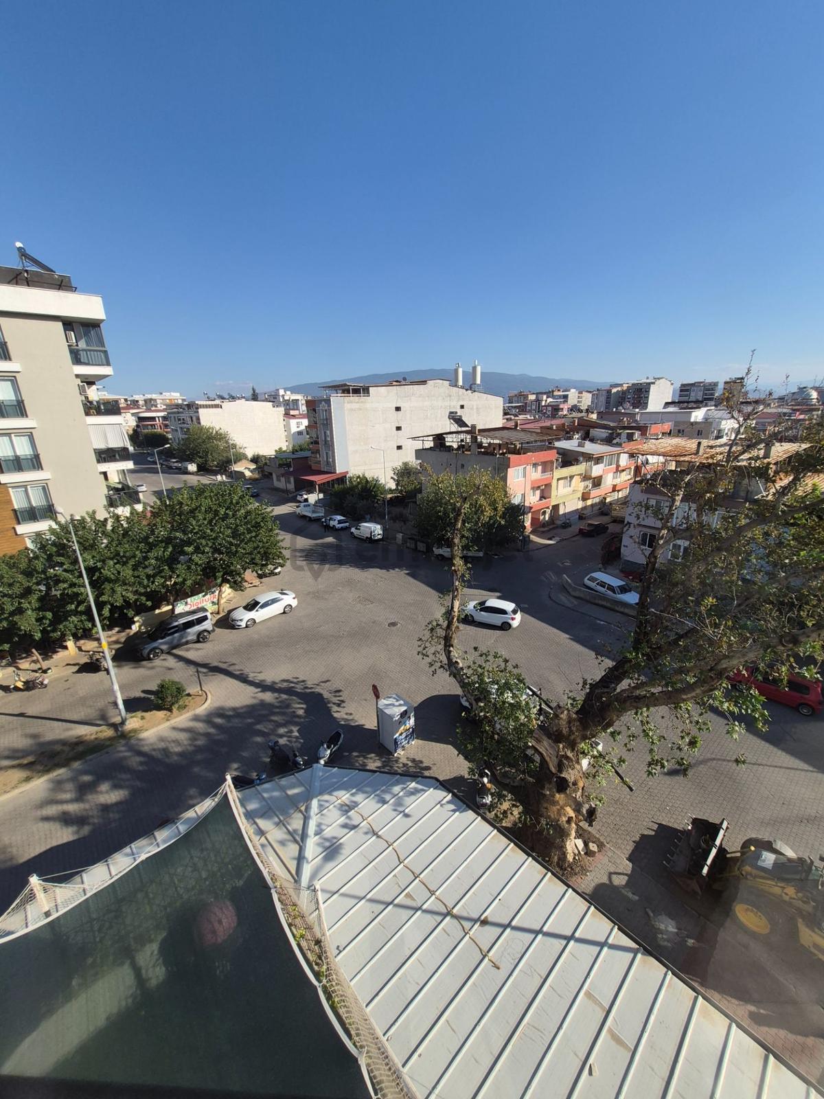 Nazilli Yeşil Mahallesi'nde Geniş Balkonlu 3+1 Daire - 22