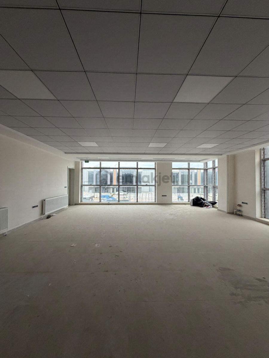 Akasya Sanayi Sitesinde 1000 M² Satılık Fabrika - 19