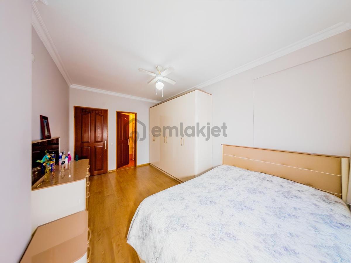 Barınaklar Bulvarında Elit Sitede Geniş 3+1 - 34