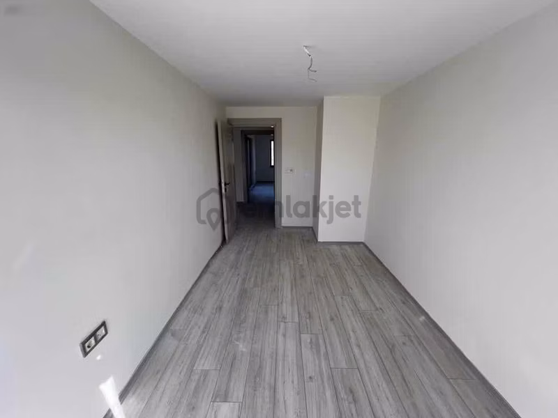 Saim Gencaydan Umurbey Havuzlu Kiralık Çatı Dubleks - 29