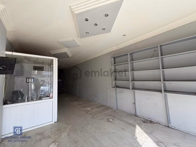 Sarayardı Caddesi Üzerinde Asmakatlı Kiralık Dükkan - 8