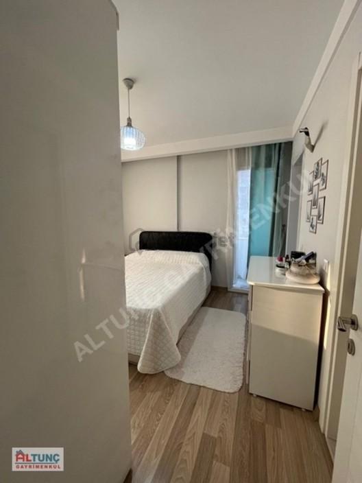 Gürselpaşanın En Donanımlı Sitesinde Geniş Oturumlu 2+1 Daire - 17