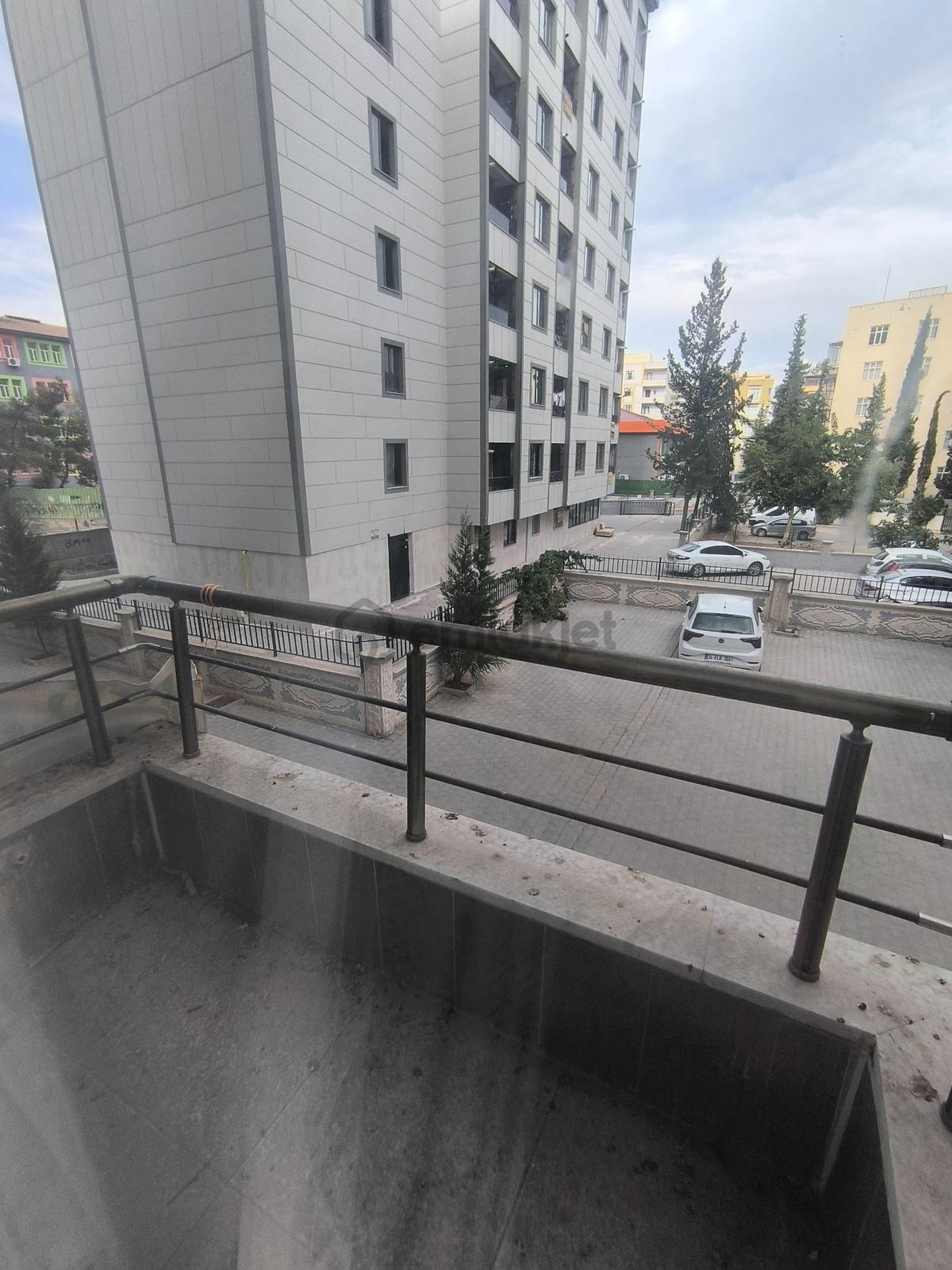 İnal Emlaktan Şehir Hastanesi'ne Yakın Satılık 1+1 Eşyalı Daire - 8