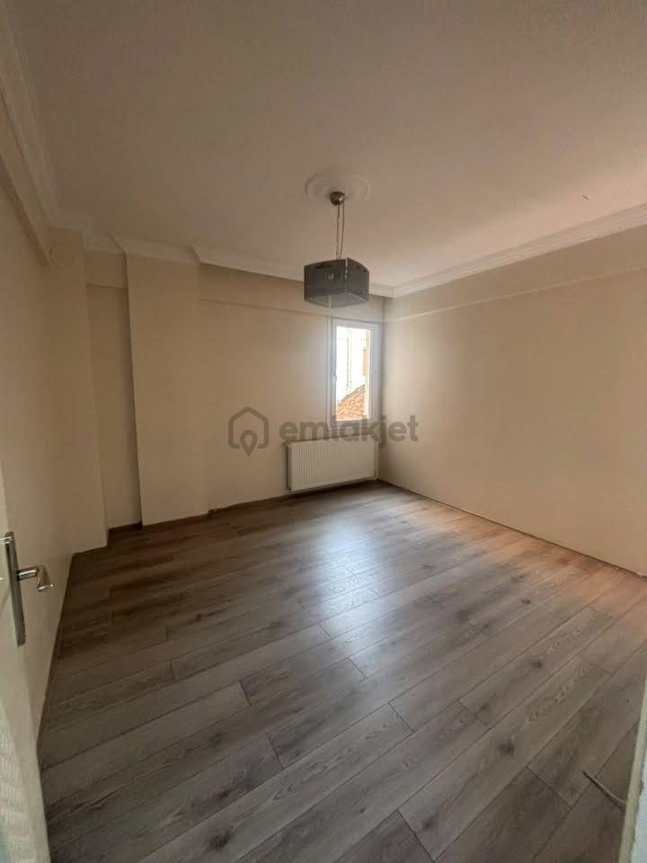 Tc Emlaktan Kiralık 2+1 Ara Kat Doğalgazlı !! - 5