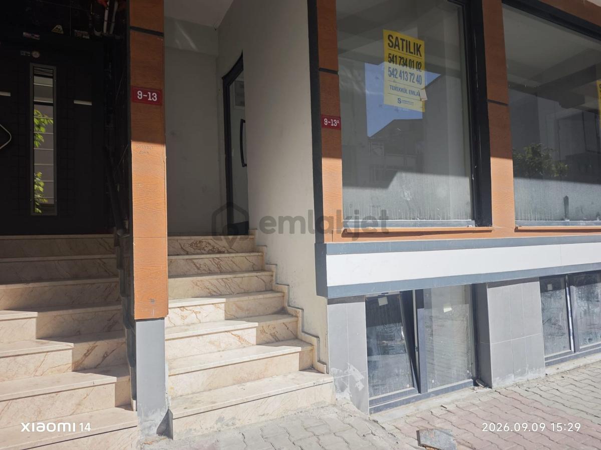Avmye Komşu Dükkan
