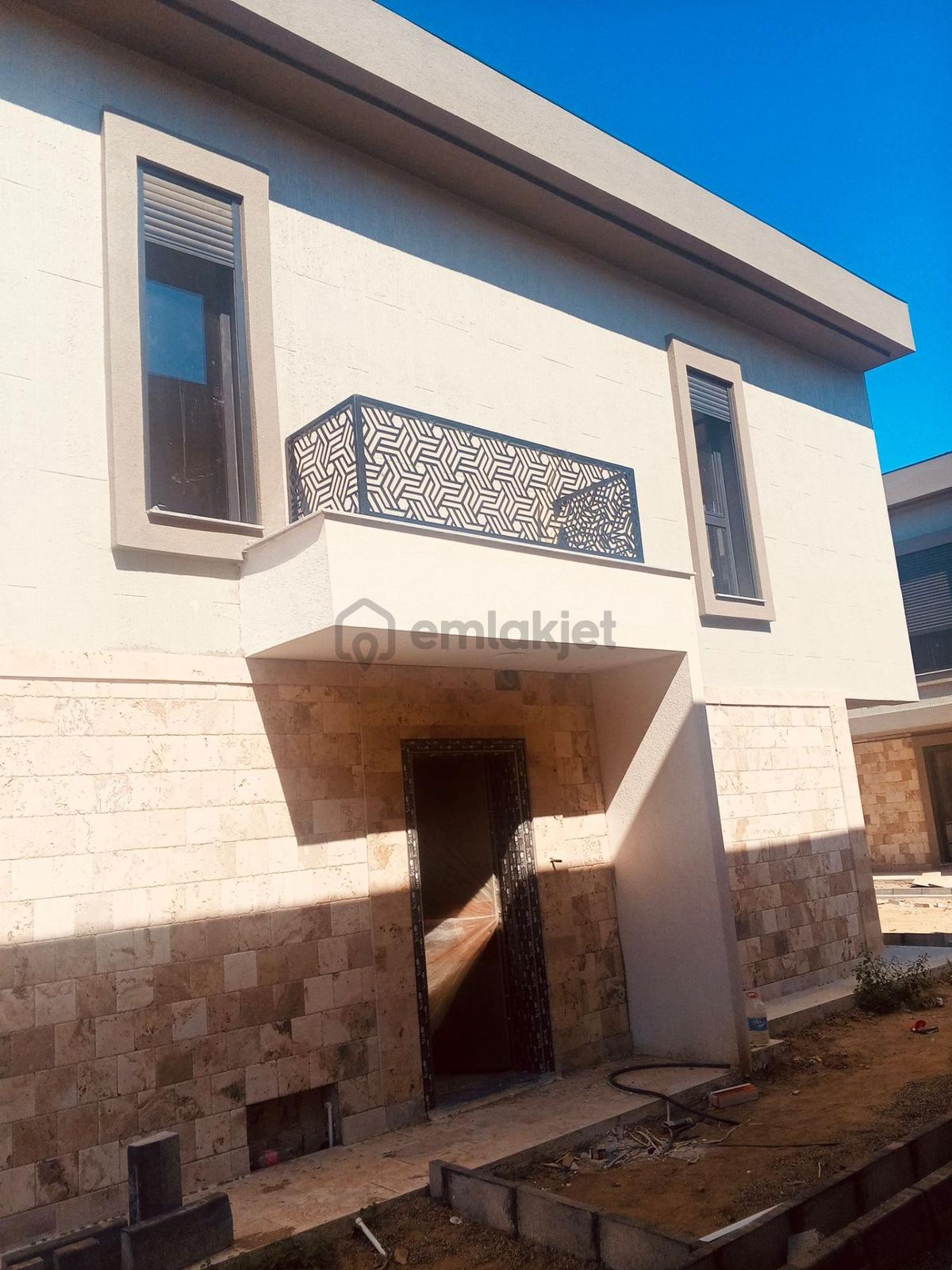 Sahibinden Dallıca Mahallesinde Satılık Villa - 12