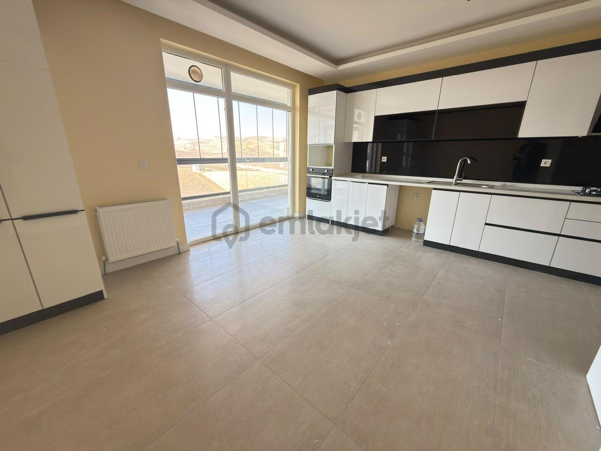 Altınşah Emlak'tan Saray Gölevlerinde 9.kat 4+1 Kiralık - 7