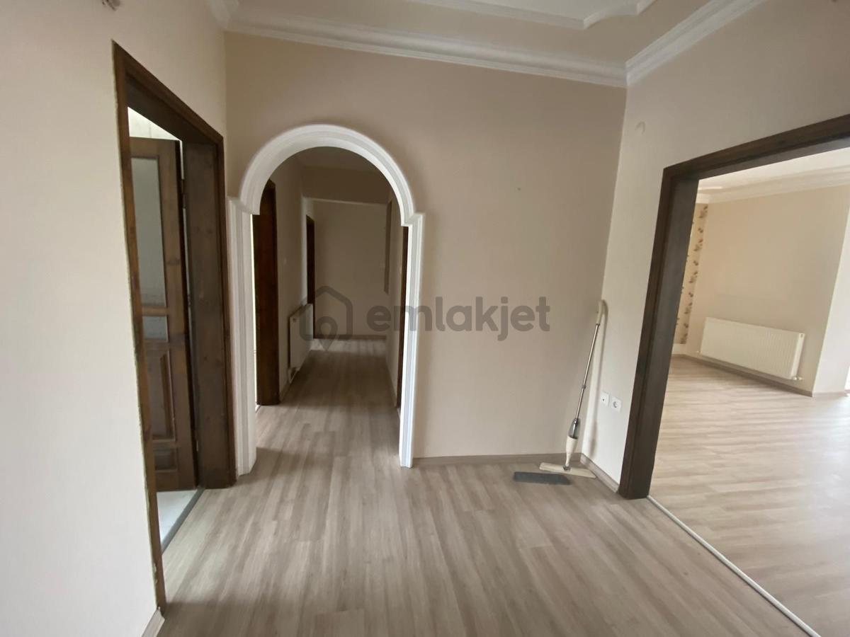 Pelıtlıde Satılık Daıre - 11