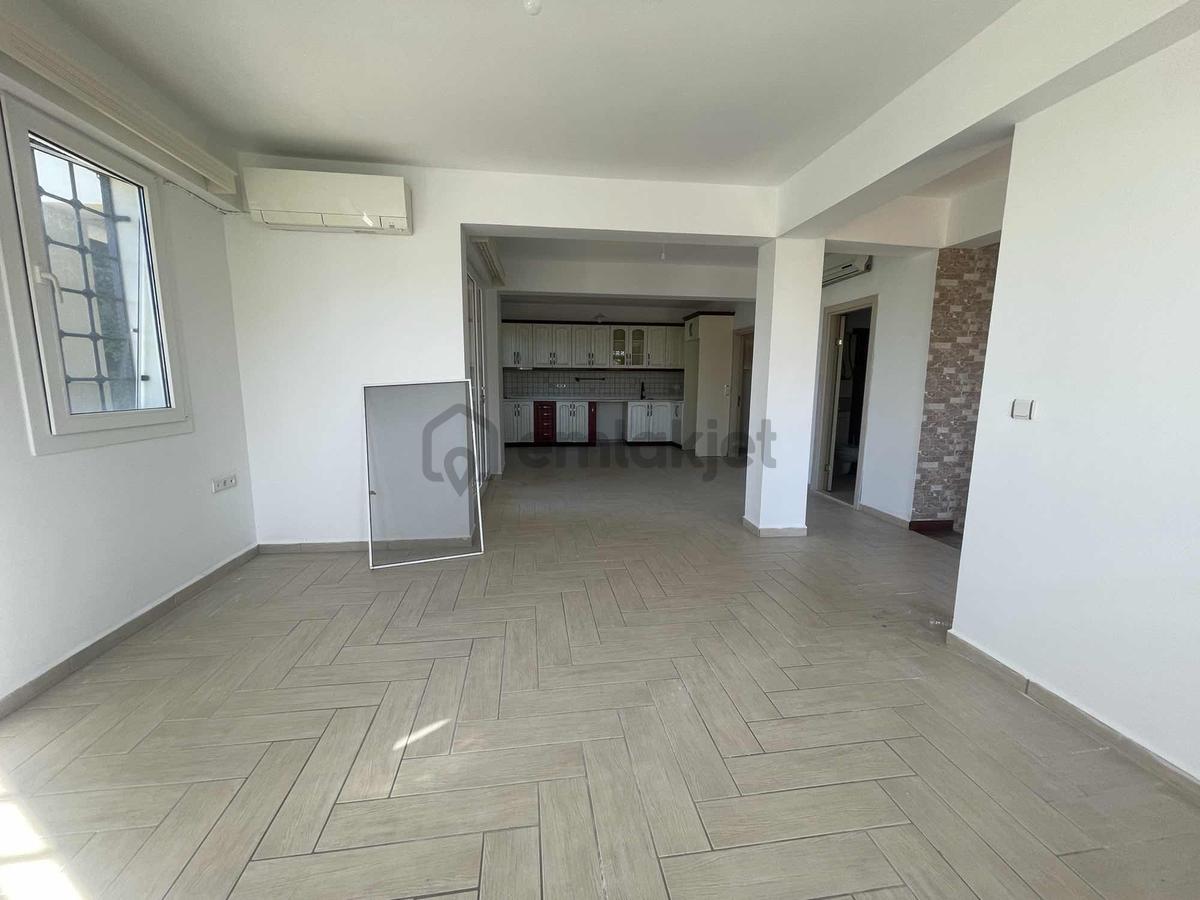 Bodrum Kumbahçede Bahçeli Ebeveyn Banyolu 3+1 Kiralık Dubleks - 12