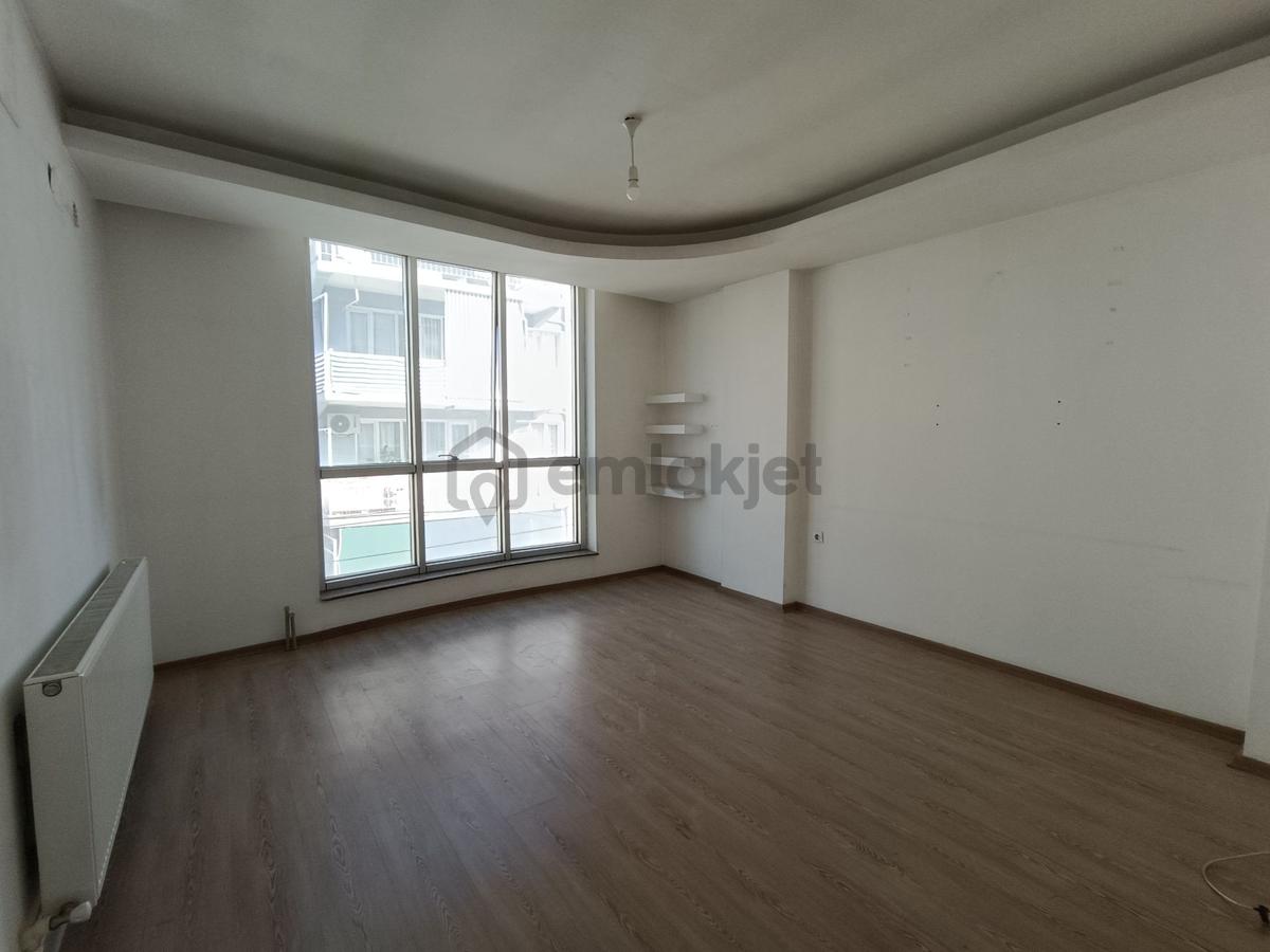 Yeşilova'da, Point Avm Ve Otogar Yakını Kiralık 2+1 Daire - 7