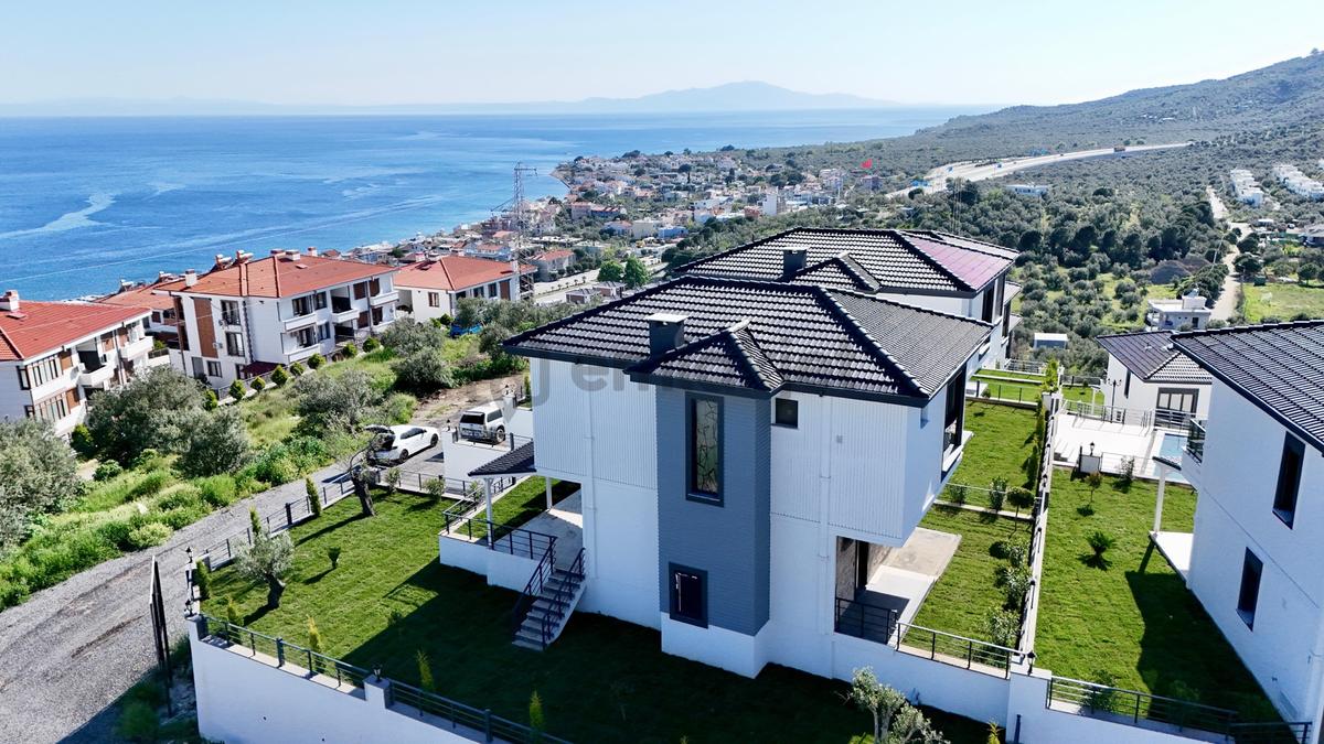 Mahmut İşler'den Ful Deniz Manzaralı Havuzlu Villa - 5