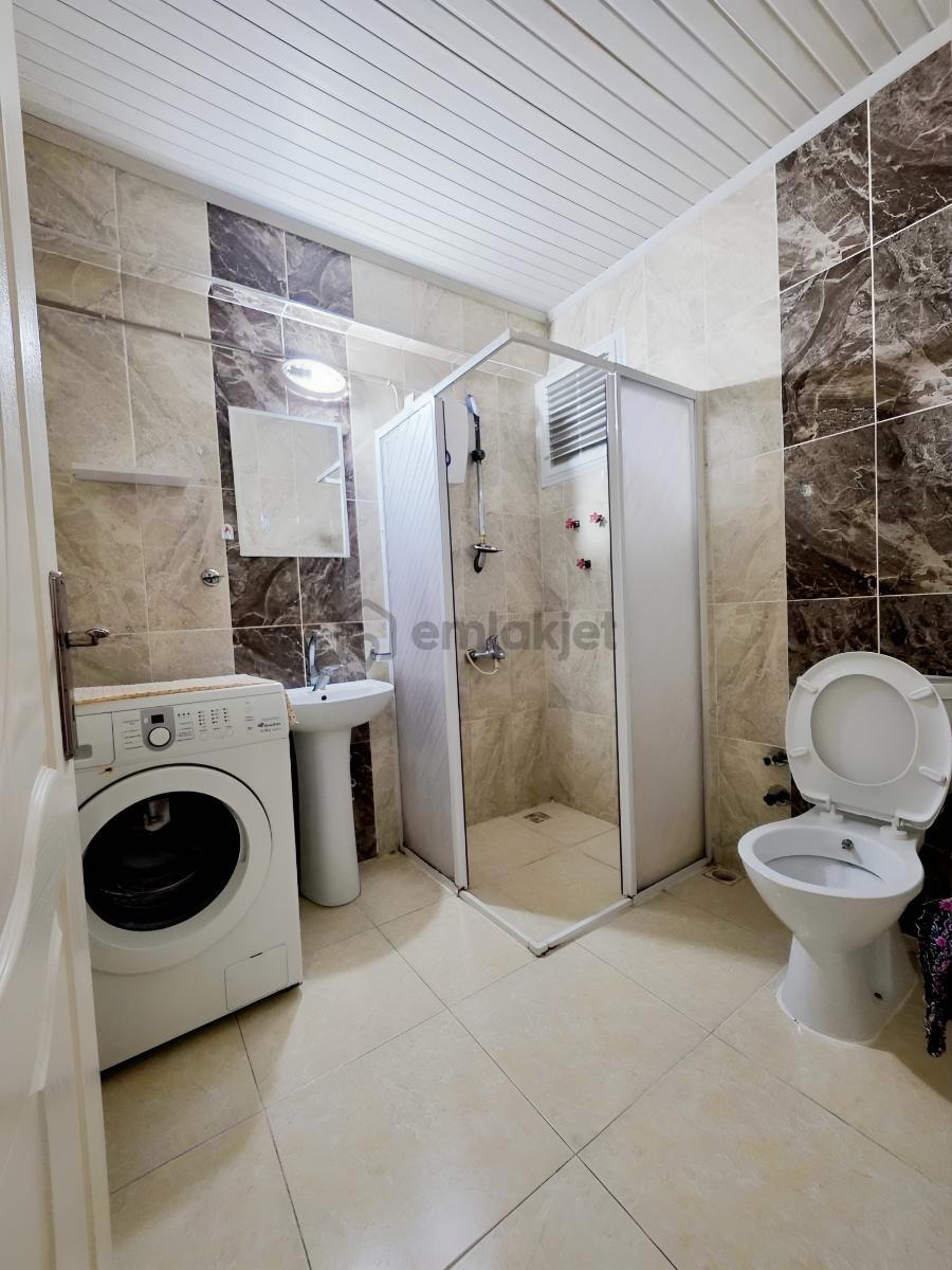 Şehir Merkezinde Esyalı Daire - 9