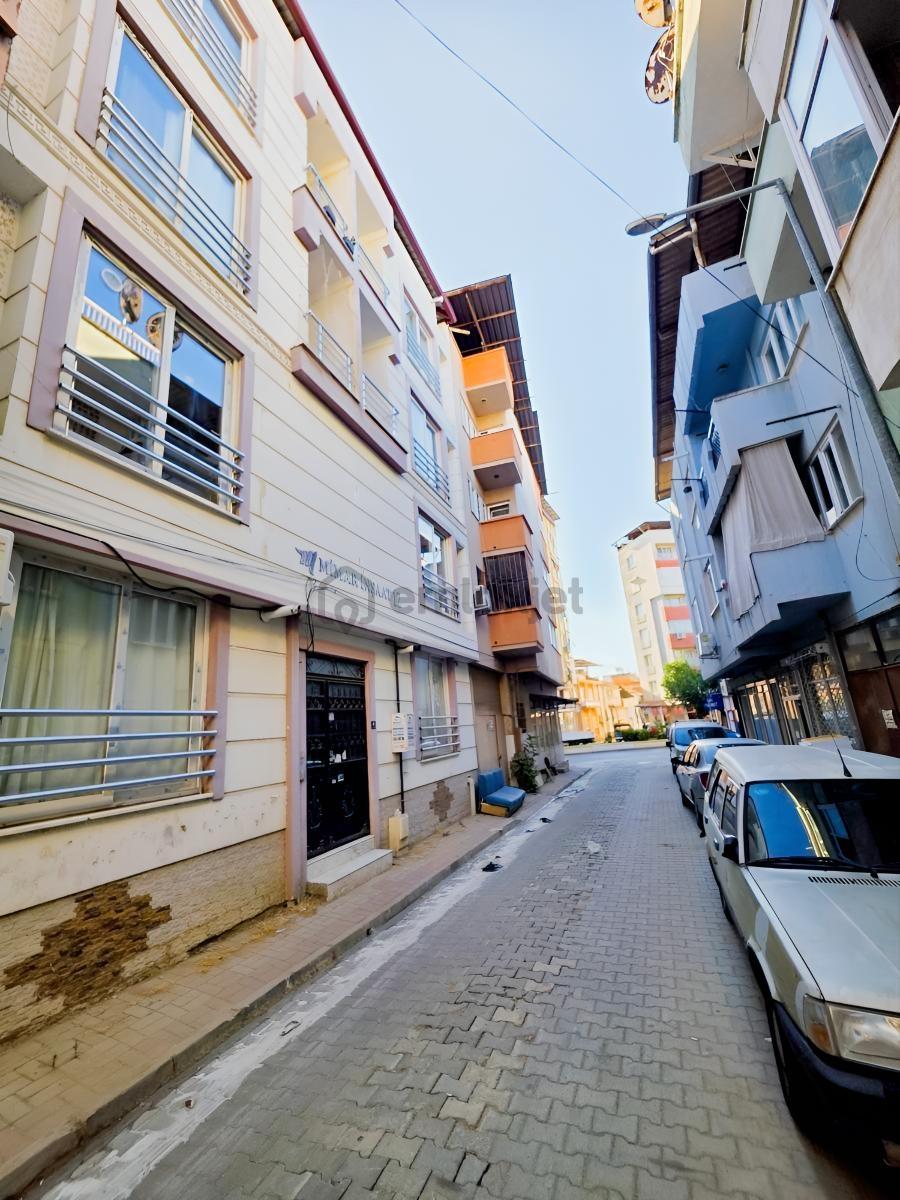 Şehir Merkezinde Esyalı Daire - 2