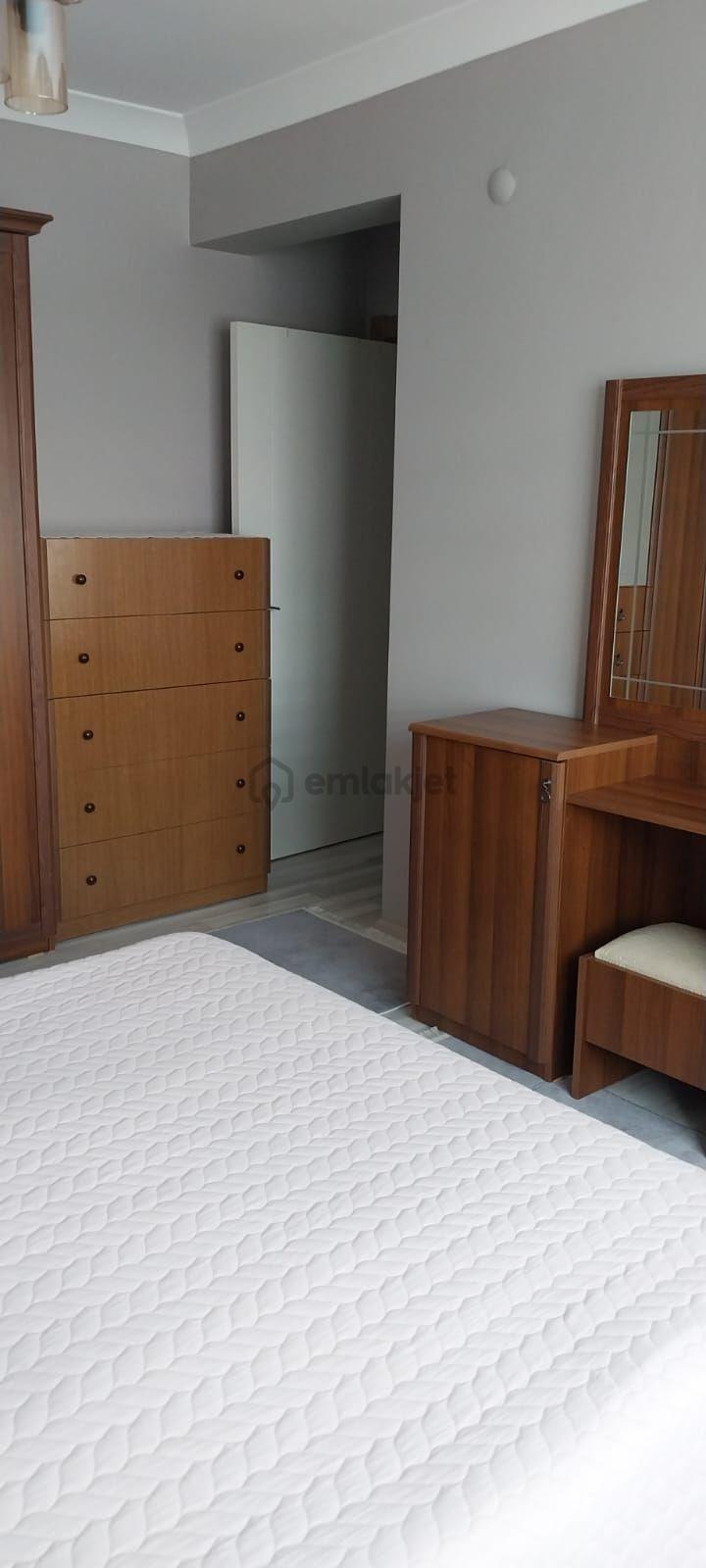 Muratlı İstiklal Kurtpınar'da Eşyalı Kiralık 2+1 Daire - 9