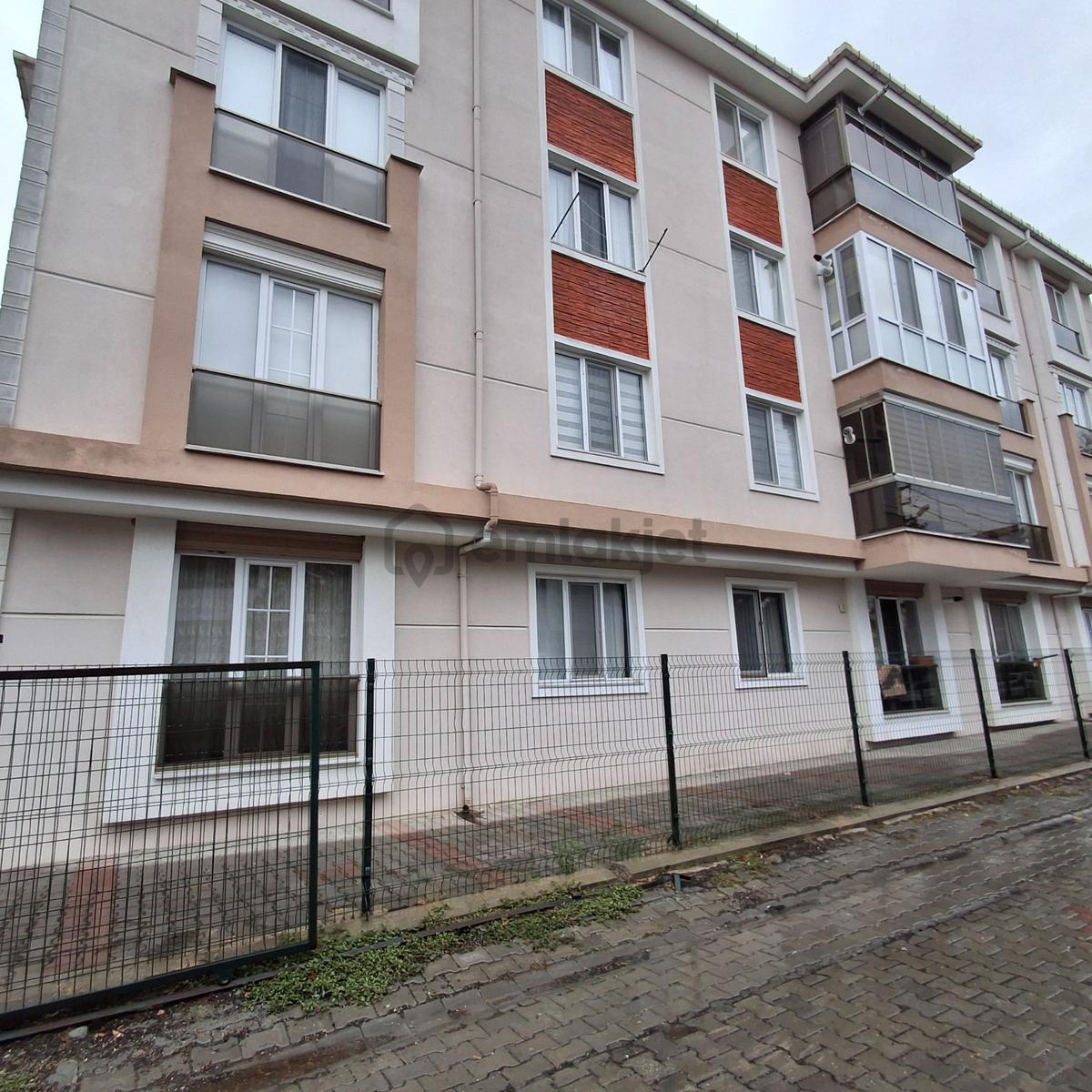 Muratlı İstiklal Kurtpınar'da Eşyalı Kiralık 2+1 Daire - 35
