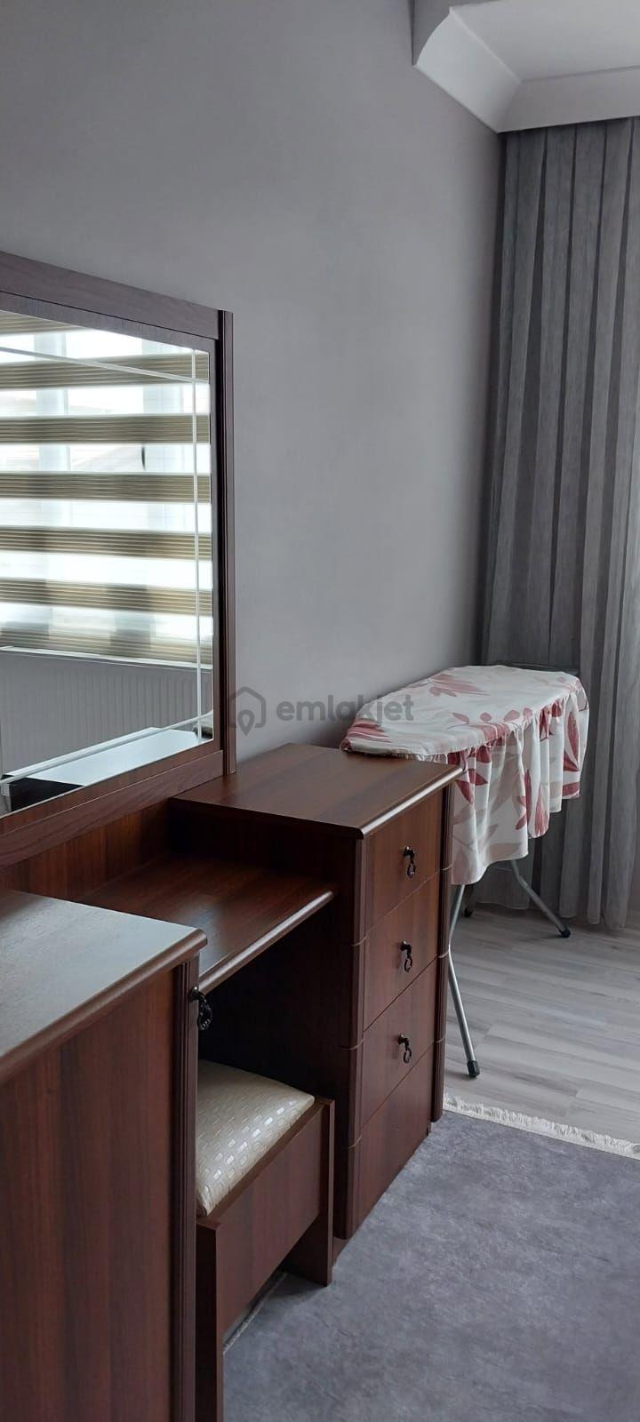 Muratlı İstiklal Kurtpınar'da Eşyalı Kiralık 2+1 Daire - 13