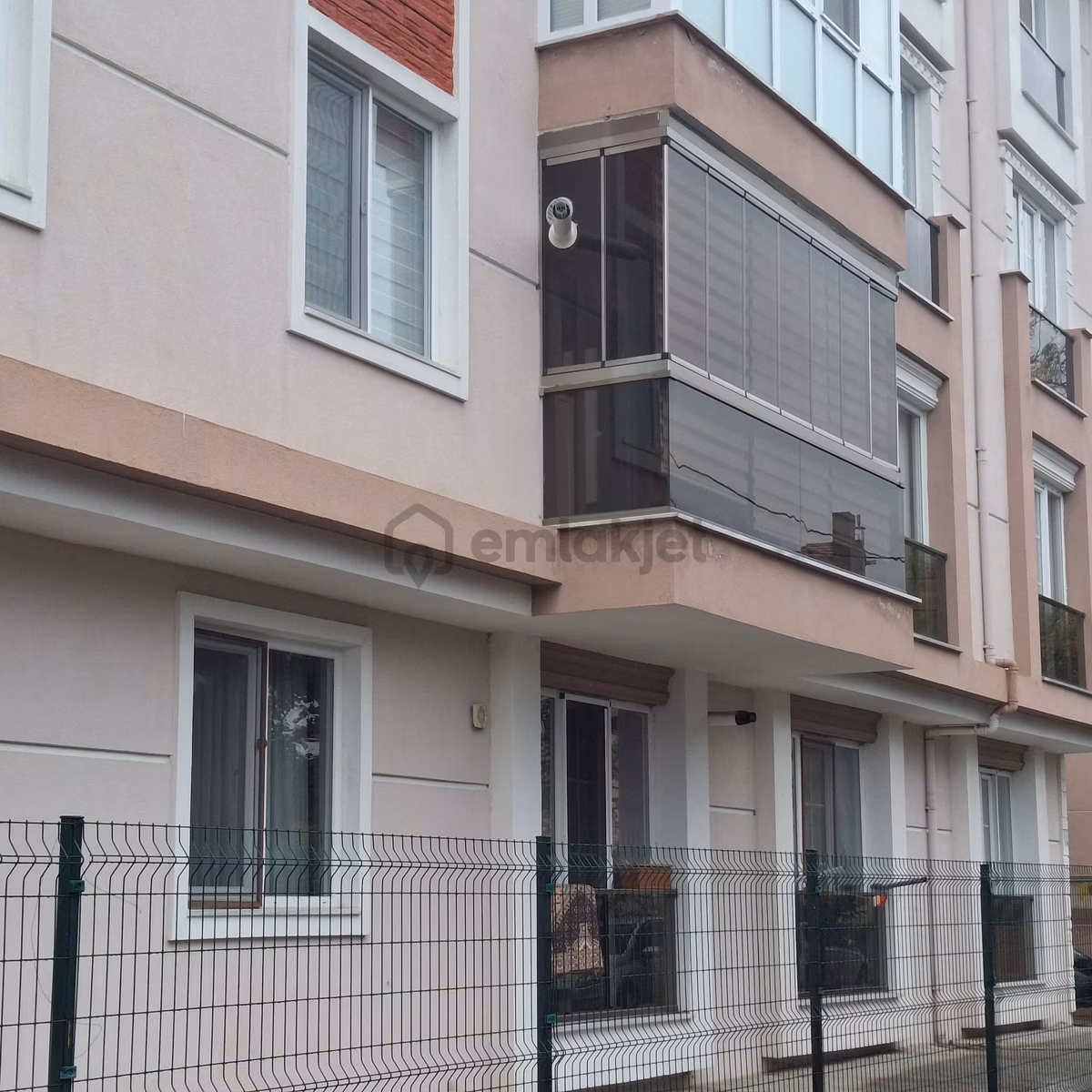 Muratlı İstiklal Kurtpınar'da Eşyalı Kiralık 2+1 Daire - 31