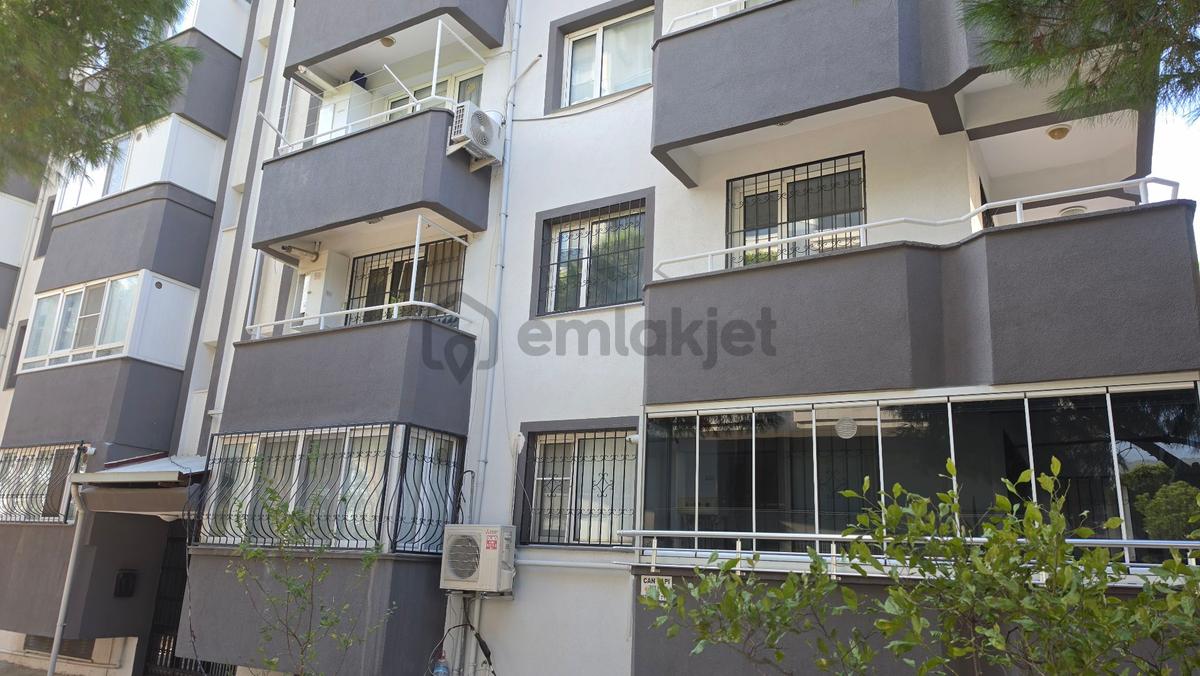 Söke Atatürk Mahallesi'nde Satılık Geniş 3+1 Daire - 5