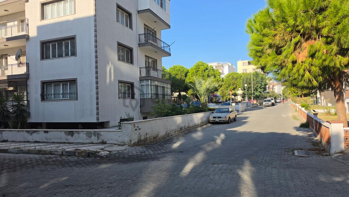 Söke Atatürk Mahallesi'nde Satılık Geniş 3+1 Daire - 6