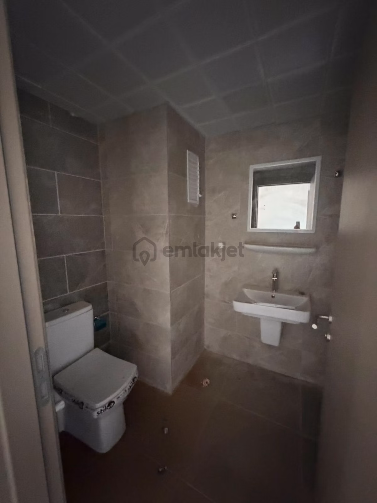 Rota'dan Oğlaklı Sosyal Toki De 2+1 Kiralık Giriş Kat Daire - 18