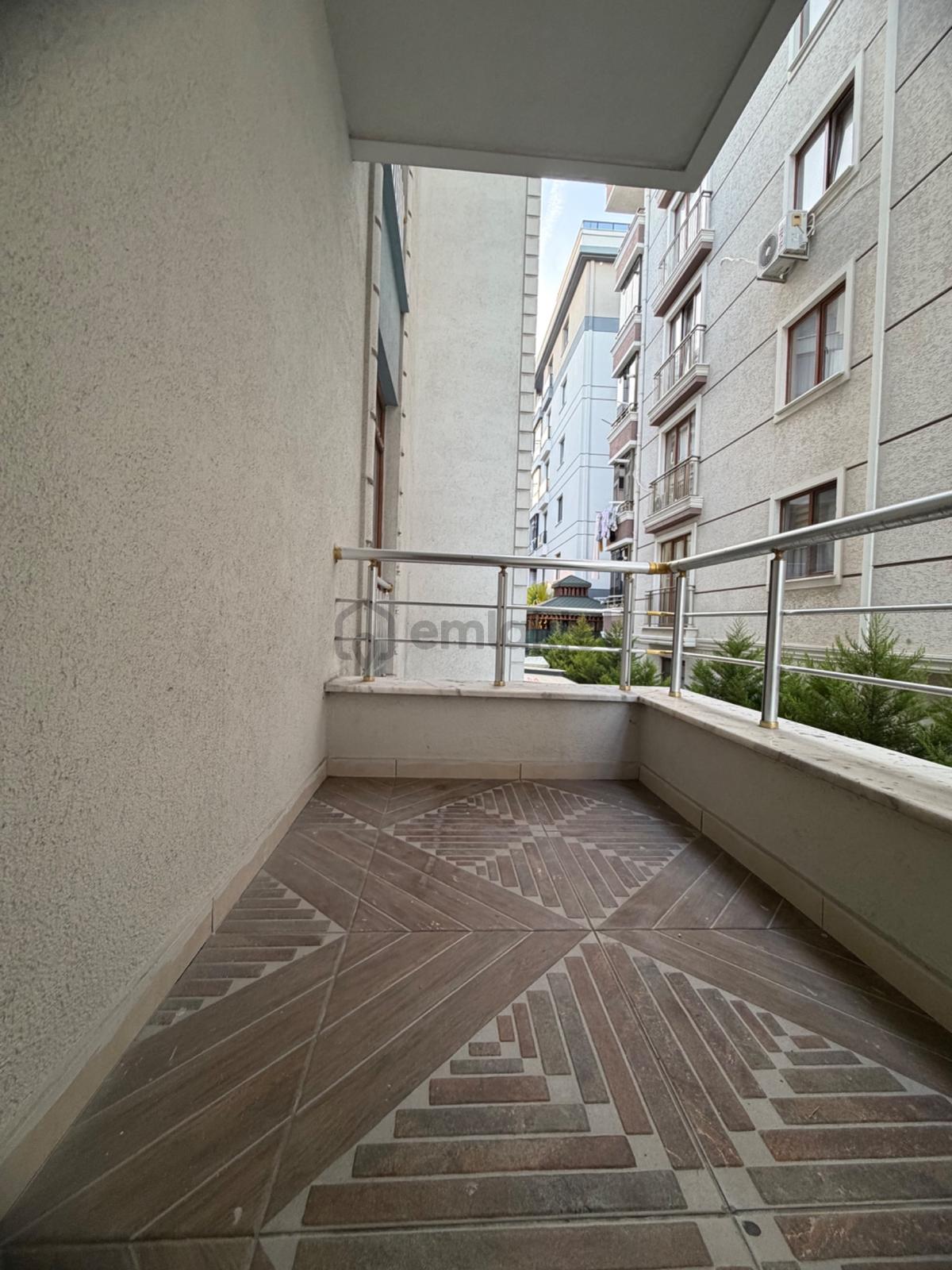 Kavaklı Merkez Kiralık Ara Kat 2+1 Çift Balkonlu - 11
