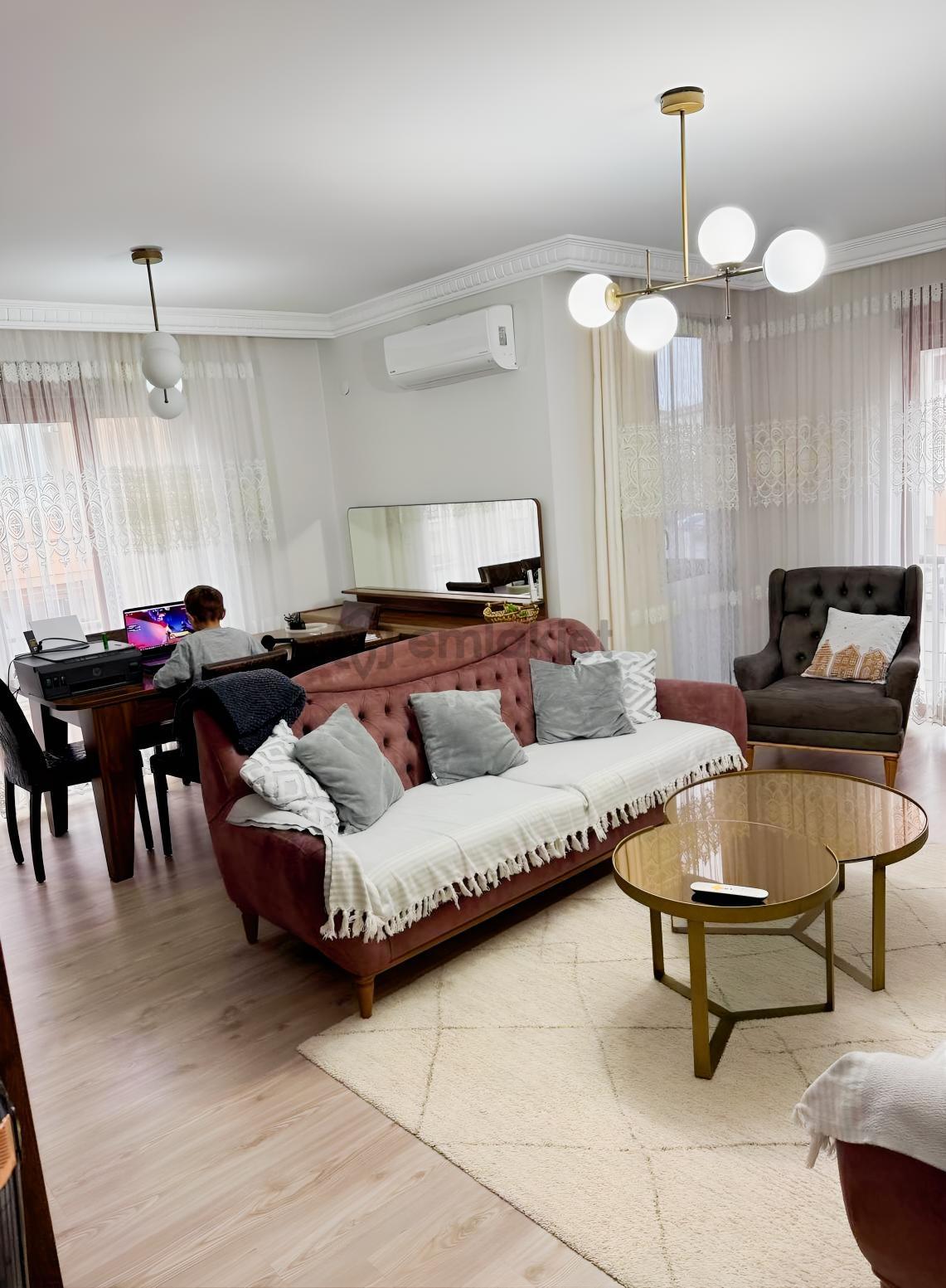 Tuzla İstasyon Mahallesinde 2+1 Satılık Daire - 11