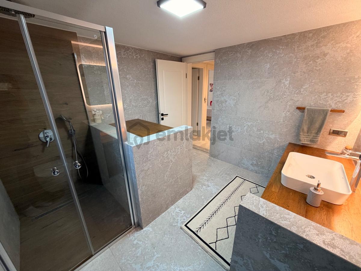 Hatipiriminde Bahçeli, Yerden Isıtmalı 4+1 Müstakil Villa - 22