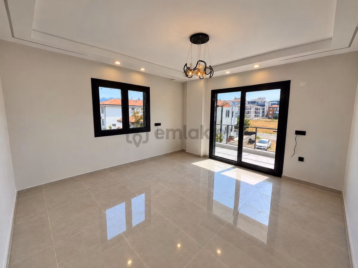 Umas Solutıon'dan Çok Geniş Ferah Akıllı-sistem 2+1 Modern Daire - 4