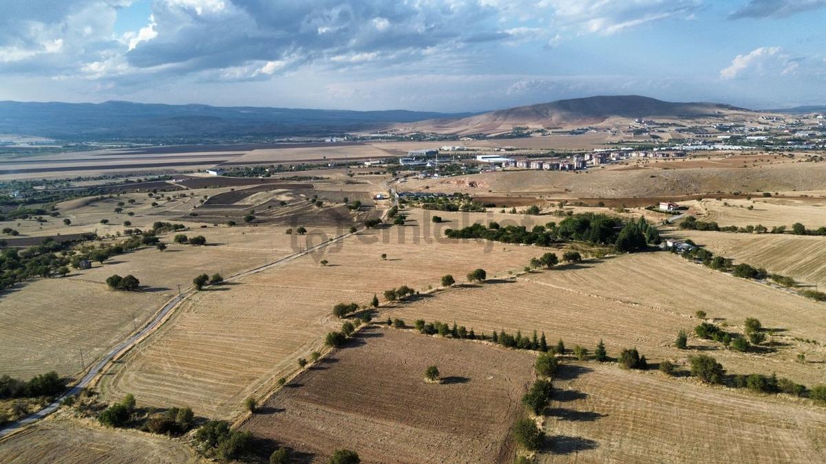 Aşsağı Holpenk İmar Sınırında Müthiş Yatırımlık Arsaa - 4