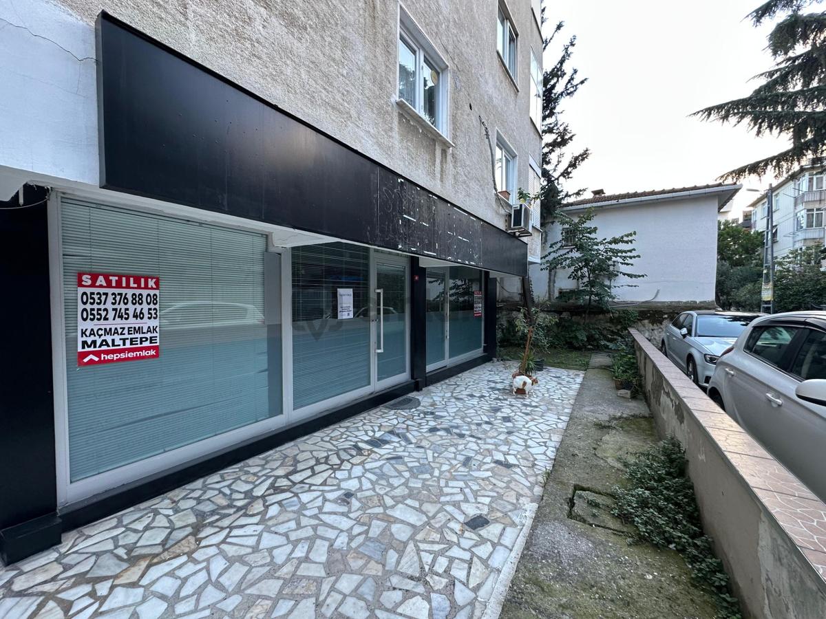 Maltepe İdealtepe'de Oldukça Kullanışlı 60m2 Kiralık Dükkan - 11