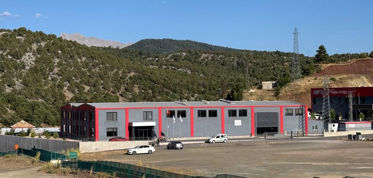 Silah Üretiminin Merkezi Huğluda Satılık Fabrika