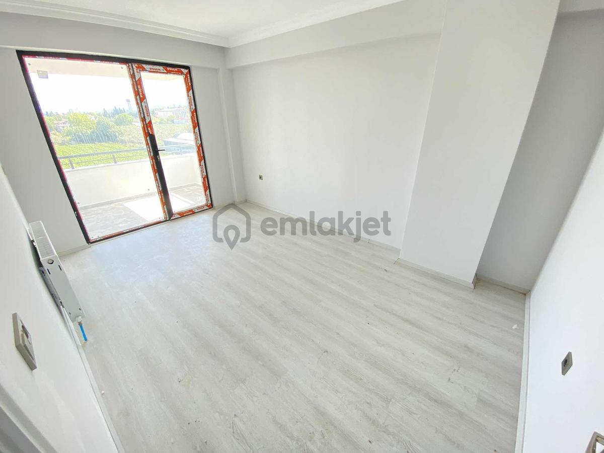 Narmanoğlu`ndan Satılık 2+1 Arakat Daire. - 6
