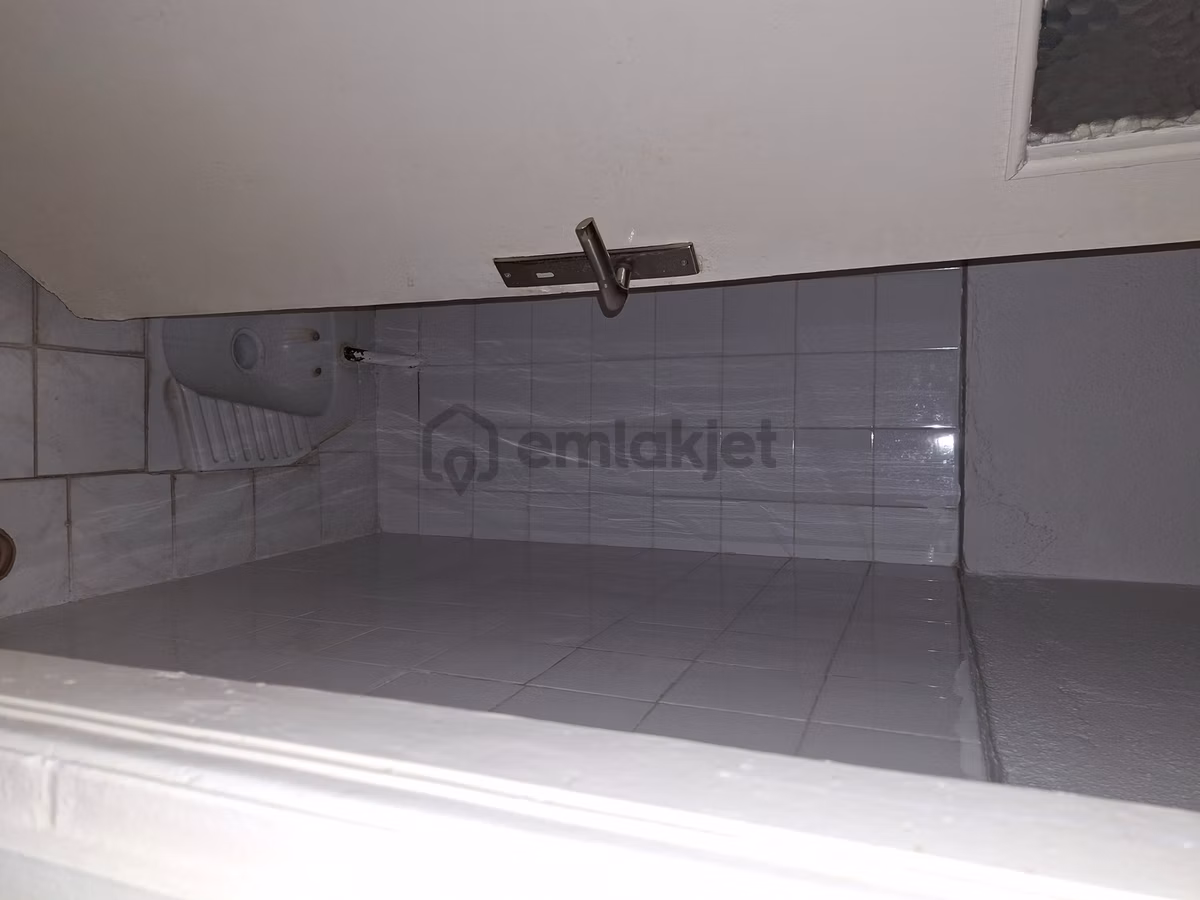 Belediye Yakını Kiralık 2+1 Daire - 14