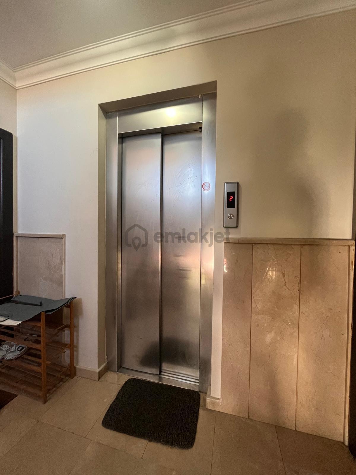 Çıldır Mahallesinde 2+1 85m² Asansörlü Kiralık Daire - 9