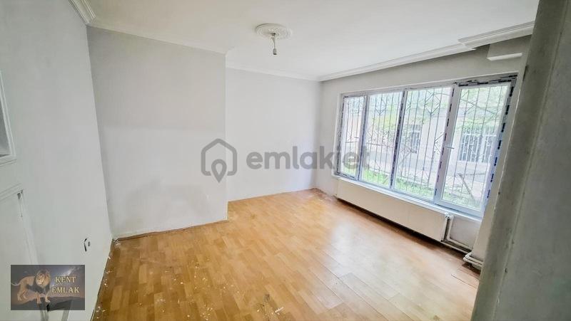 Kent Emlaktan Abidinpaşada Kot-2 De 2+1 Satılık Bahçe Katı Daire - 3