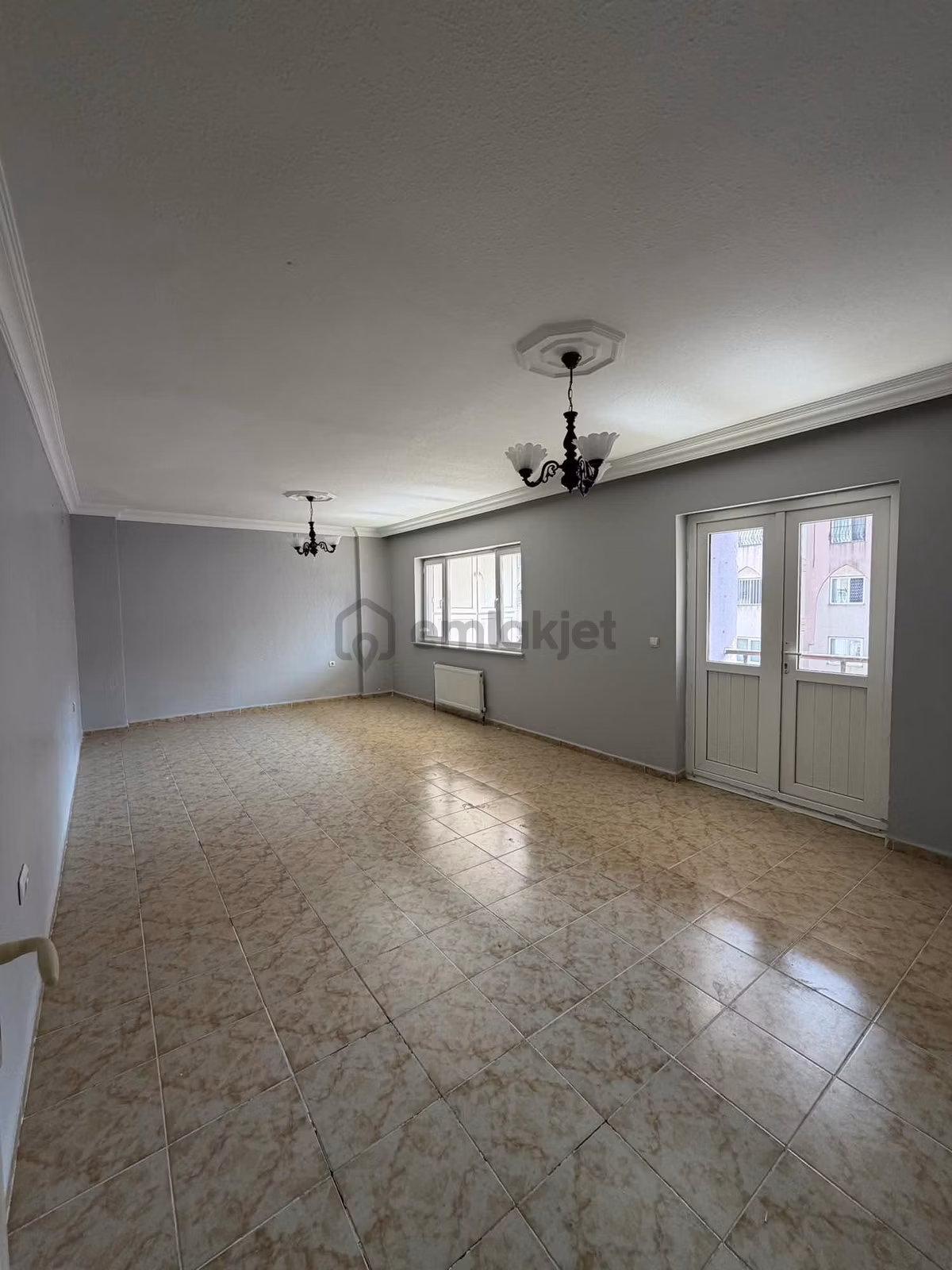 Güç Emlaktan Toki Akabede Kiralık 3+1 Daire