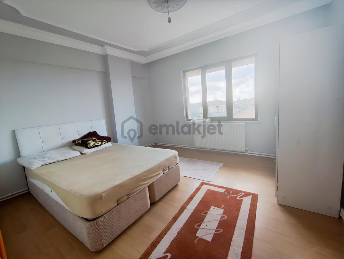 Karasuda Çok Geniş Asansörlü Eşyalı 4+1 Kiralık Daire - 12
