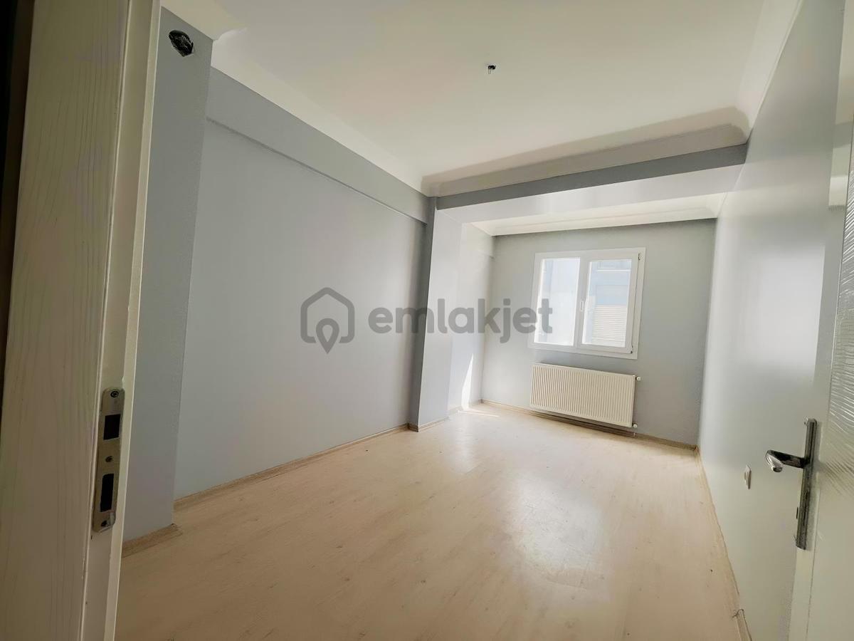 Gülyaka Mah 2+1 Ara Kat Doğalgazlı - 10