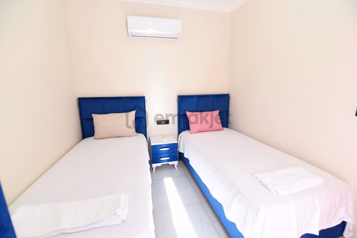 Karagedik Tek Kiralık 2+1 Havuzlu Villa - 19